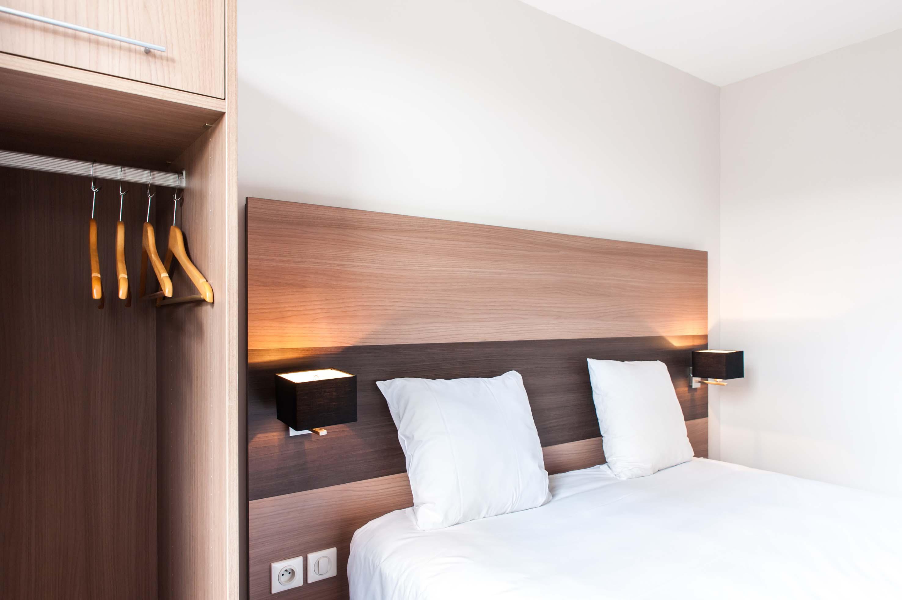 Dios Hotel Bruguieres Eksteriør billede