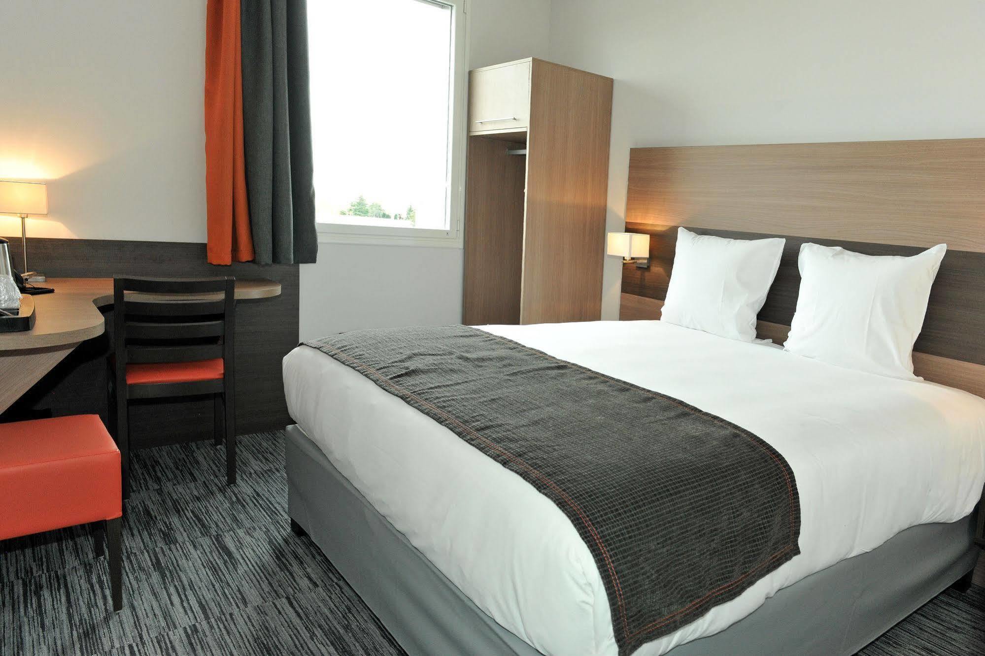 Dios Hotel Bruguieres Eksteriør billede